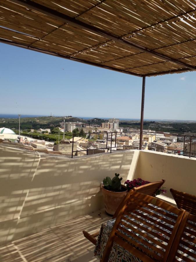 Casa Stefania Lägenhet Noto Exteriör bild